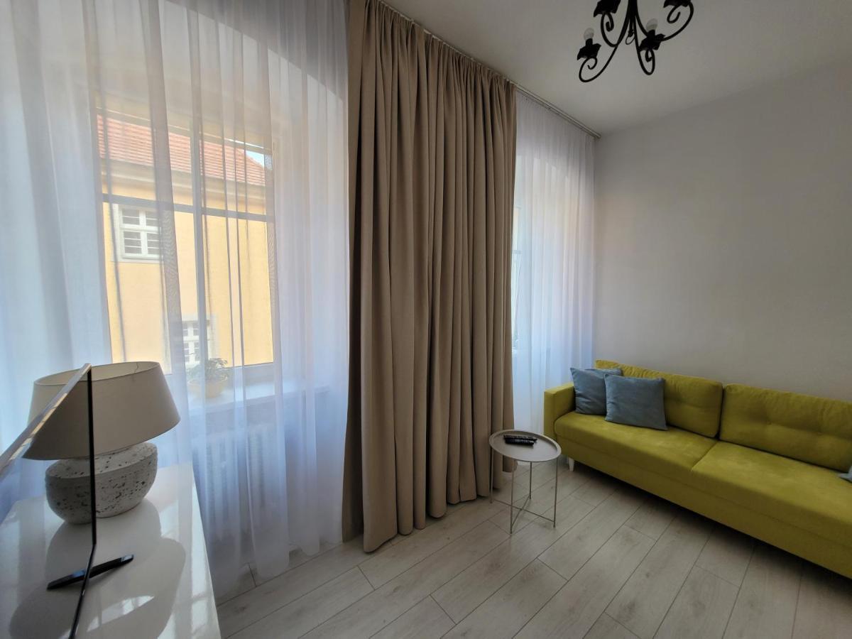 Boleslaviaapartments - Apartament Antonella Болеславец Екстериор снимка