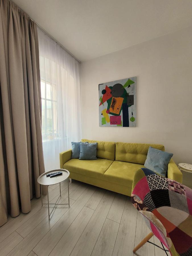 Boleslaviaapartments - Apartament Antonella Болеславец Екстериор снимка