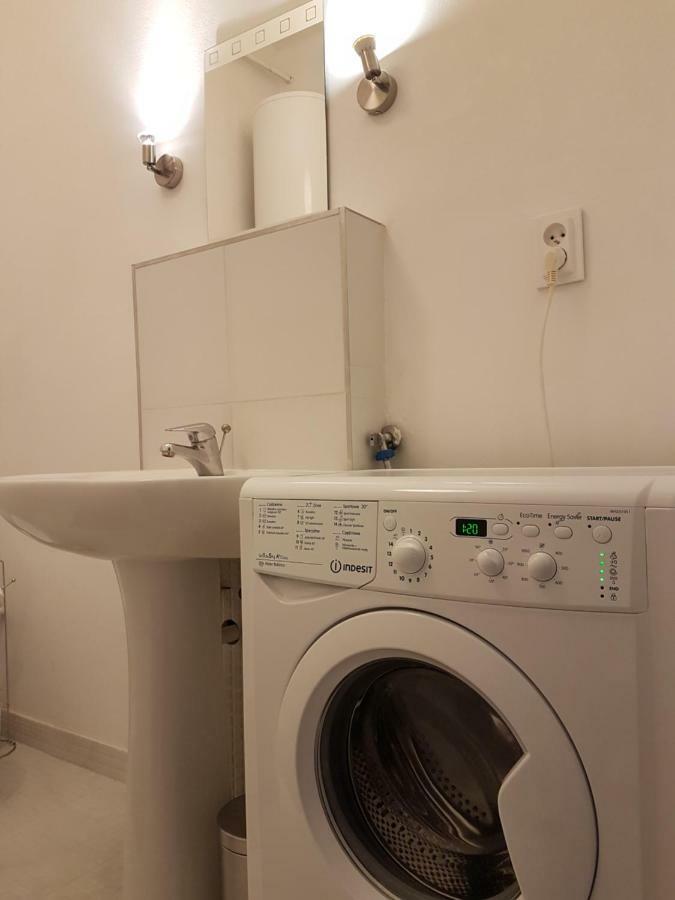 Boleslaviaapartments - Apartament Antonella Болеславец Екстериор снимка
